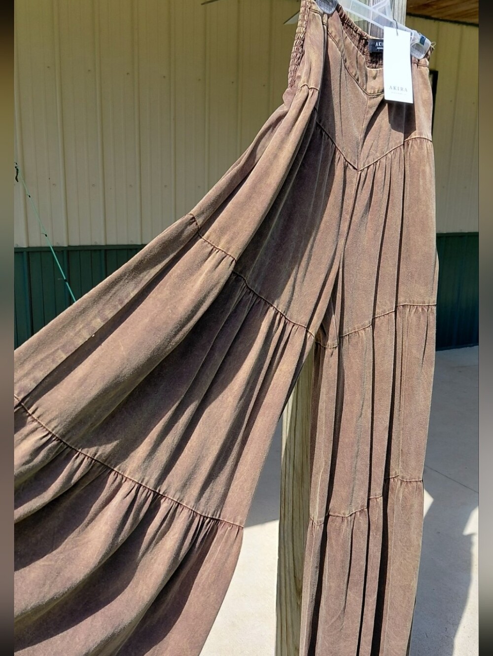 AKIRA NEW BOHO BEAUTIES